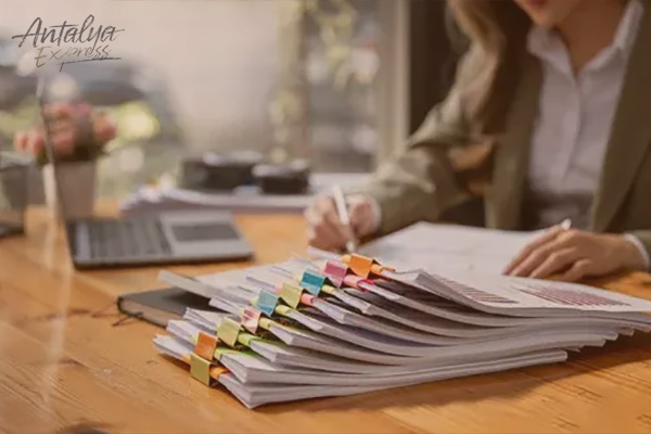 Trade compliance and documentation support for alcohol distribution